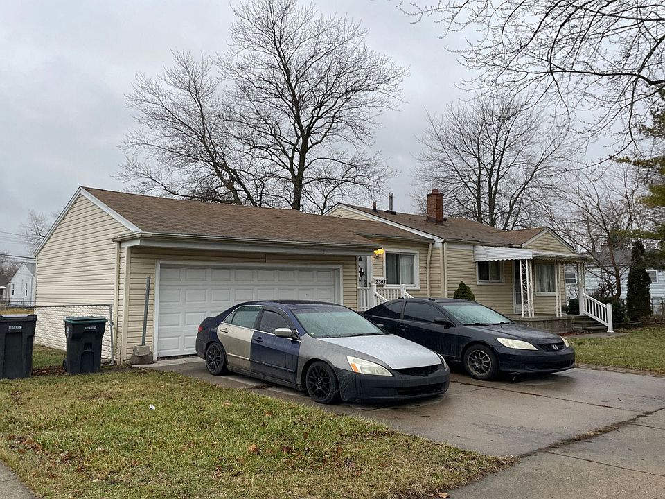 2nd image of 2303 Kincaid St