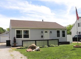 1611 W University Ave, Champaign, IL 61821