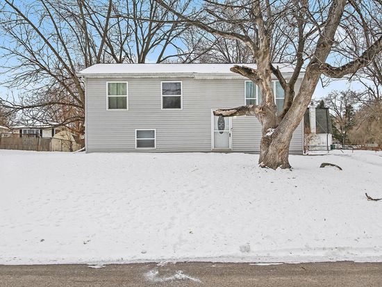 2955 W 74th Ave, Merrillville, IN 46410