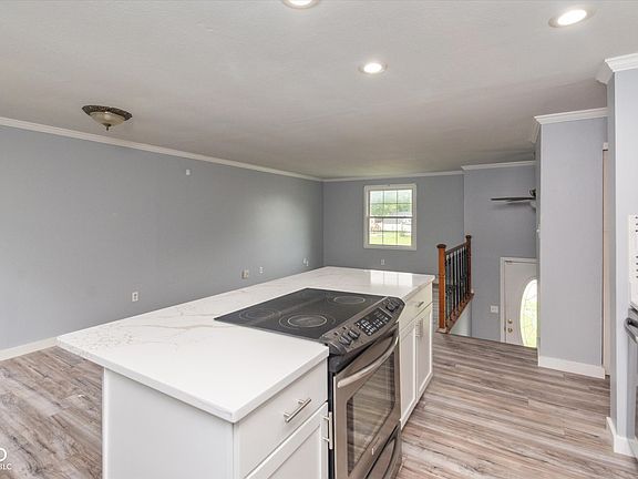 5th image of 9008 Panorama Ct