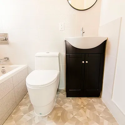 Rented by Nooklyn NYC LLC | media 30