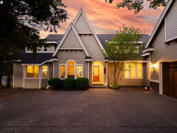 3000 NW Lucus Ct, Bend, OR 97703