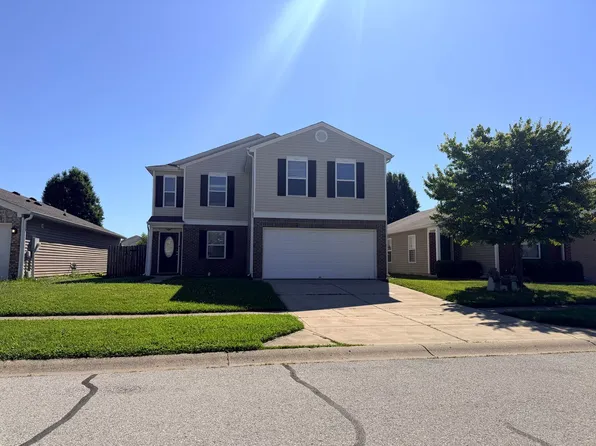 1723 Elijah Blue Dr, Greenwood, IN 46143