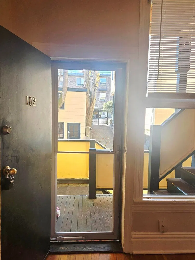 New York Apartments — Photo 4