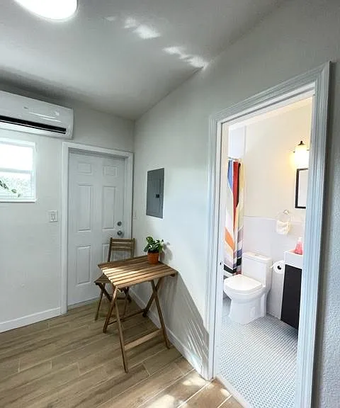 1264 NE 111th St #3 — Photo 13
