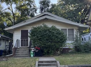 1143 38th St, Des Moines, IA 50311