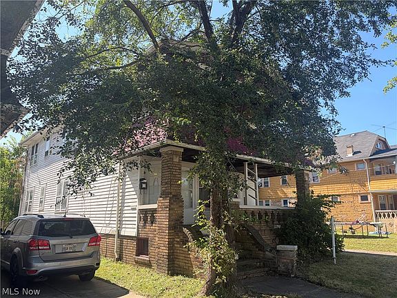 2nd image of 3636 E 146th St