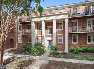 1403 E Abingdon Dr APT 3, Alexandria, VA 22314