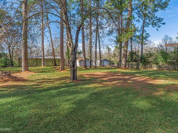 5th image of 3020 Pines Rd