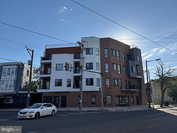 4th image of 4213 Lancaster Ave
