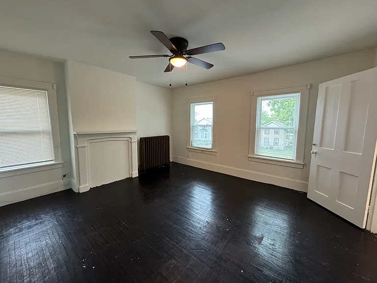 159 N 4th St #2 — Photo 3