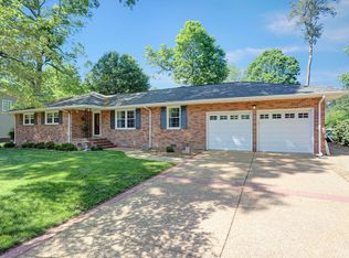412 Meadowfield Rd, Yorktown, VA 23692