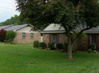 988 City Lake Dr, Russellville, AL 35653