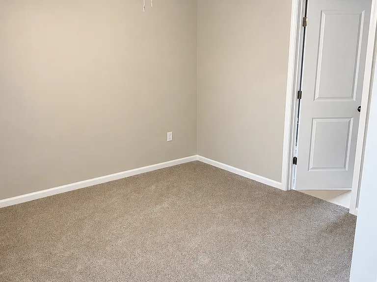 903 Martin Luther King Jr Dr — Photo 12