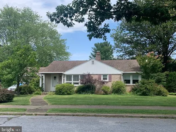 707 N Waverly St, Shillington, PA 19607