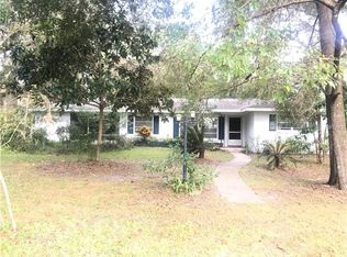 2565 Buena Vista Dr, Deland, FL 32724