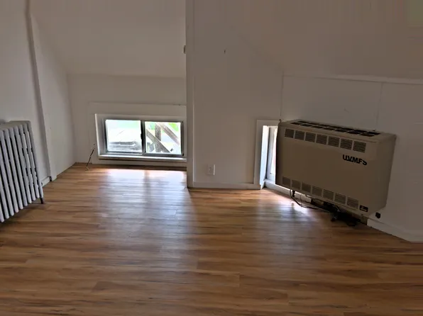 205 S Prospect St APT 5, Burlington, VT 05401