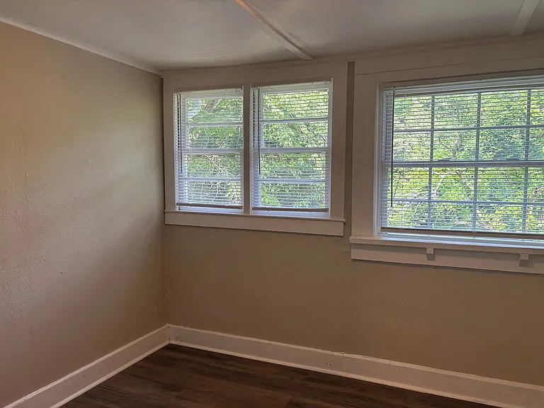 975 Old Charlotte Rd — Photo 32