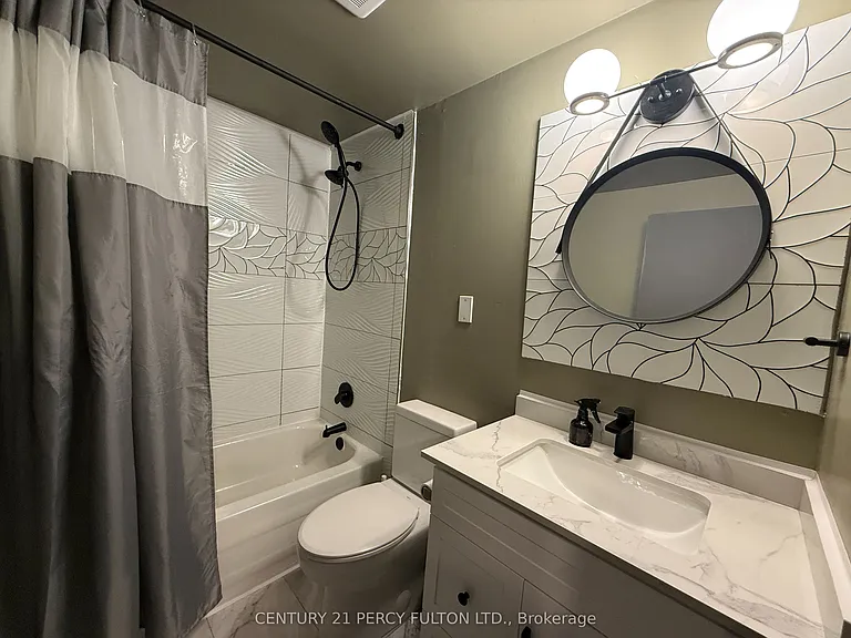 273 Coventry Ct — Photo 12