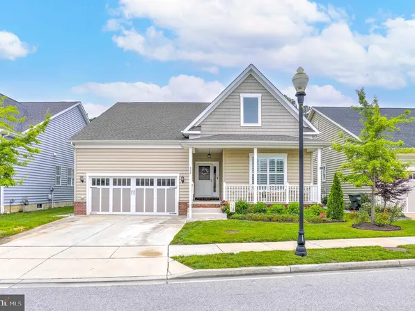 428 Creek View Dr, Solomons, MD 20688