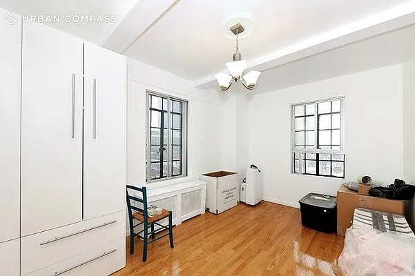 Rented by Compass | media 37