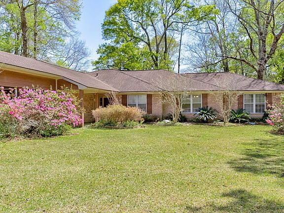 2nd image of 6699 Woodridge Dr