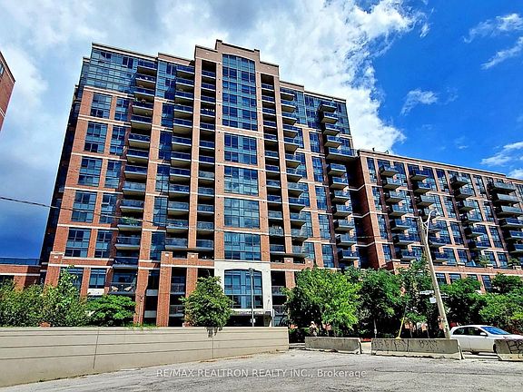 2nd image of 61 Heintzman St #Penthouse 1610