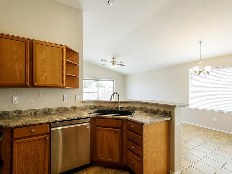 3510 W Thurman Dr — Photo 9