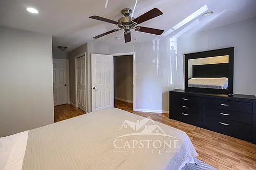 3 Ashby Ln Photo 1