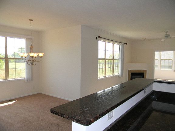 5th image of 7591 Blairmore Dr