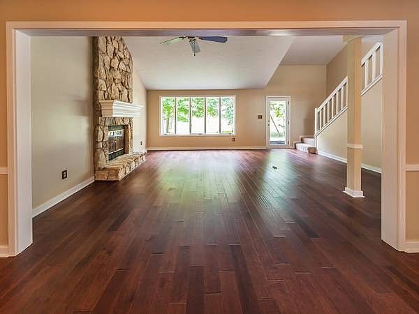 1st image of 286 Sandbrook Dr