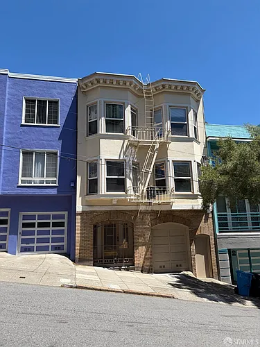 28 Cole St #5 Photo 1