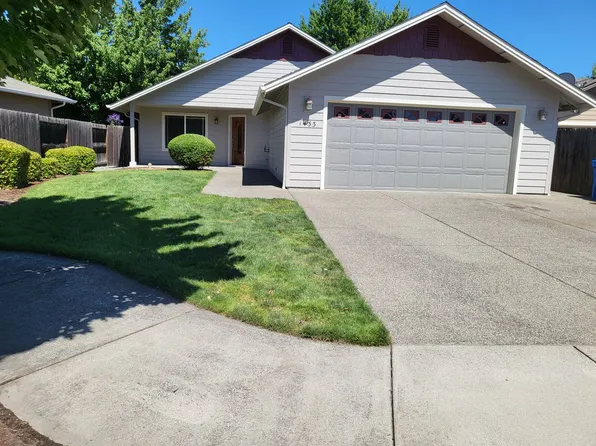 1433 George Tweed Blvd, Grants Pass, OR 97527