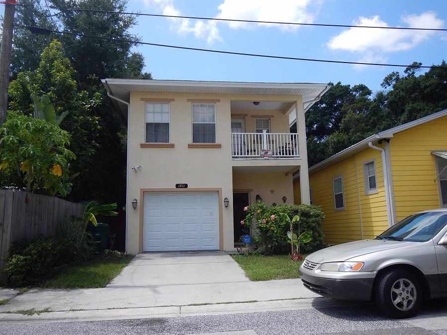 1st image of 1711 E 29th Ave