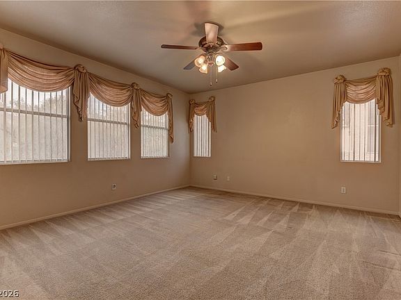 4th image of 3871 Irvin Ave