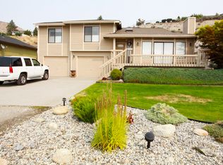 714 Golf Course Rd, Chelan, WA 98816