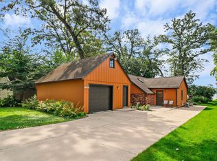 2148 Colladay Point Dr, Stoughton, WI 53589