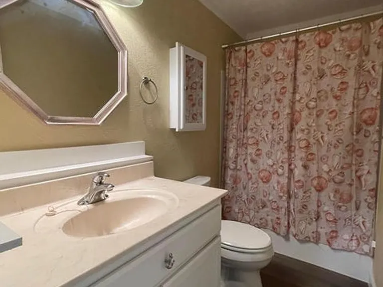 2306 Rachesky Ave — Photo 7