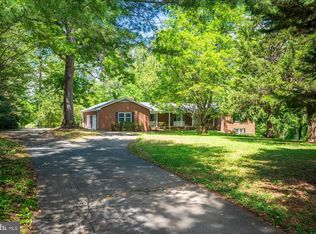 3000 Earlysville Rd, Earlysville, VA 22936