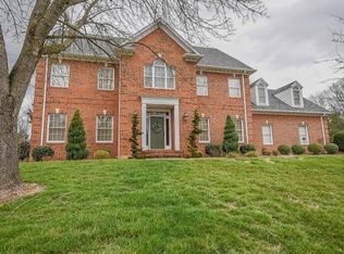 121 Chippendale Sq, Kingsport, TN 37660