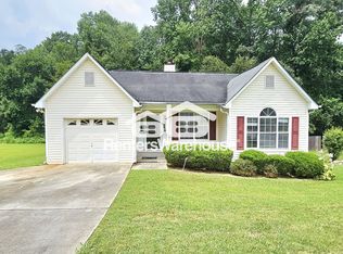 5785 Creekside Dr, Rex, GA 30273