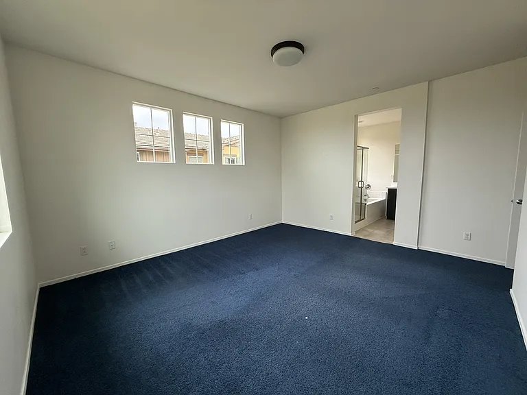 5568 Santa Alicia — Photo 5