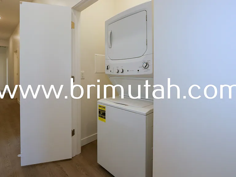 945 S Washington St #203 — Photo 11