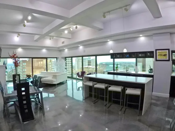 1101 Walnut St, Kansas City, MO