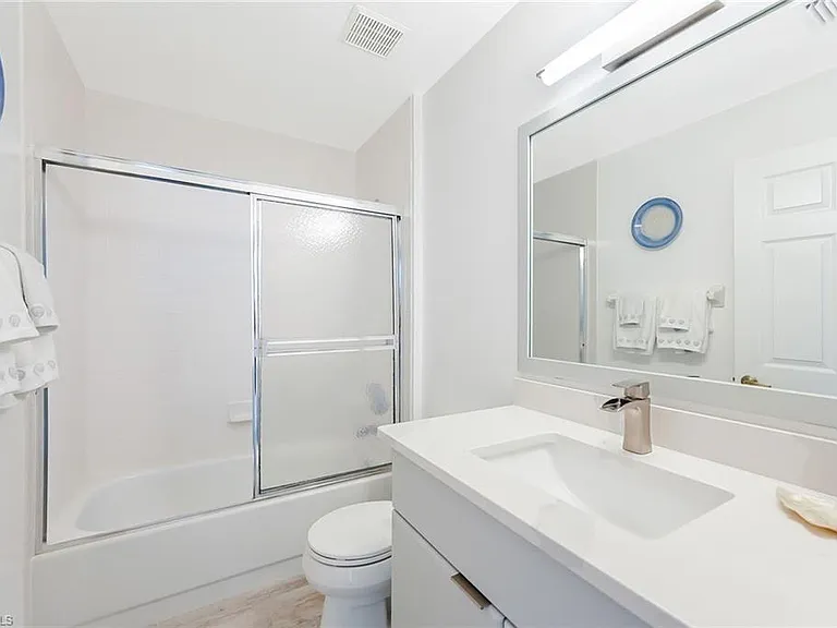 651 Wiggins Lake Dr #102 — Photo 14