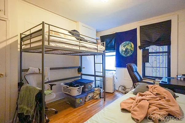 Rented by City Connections Realty | media 12