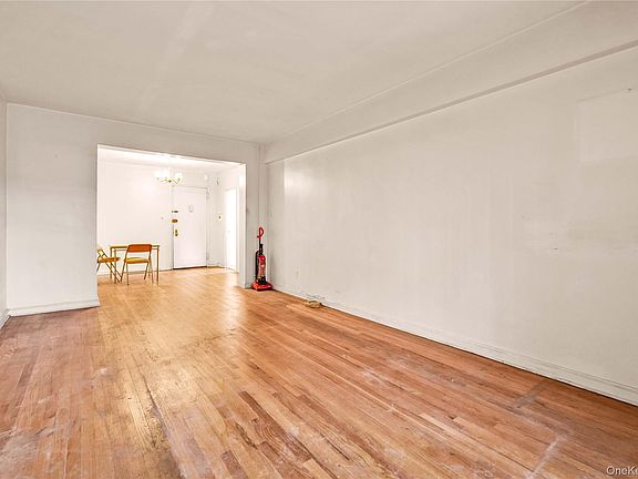 4th image of 26-21 Union Street #2C