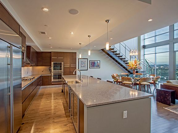 5th image of 900 20th Ave S APT 1703