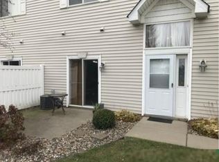 8622 Savanna Oaks Bay UNIT F, Woodbury, MN 55125