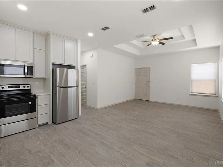 740 N Alamo Rd #1 — Photo 5